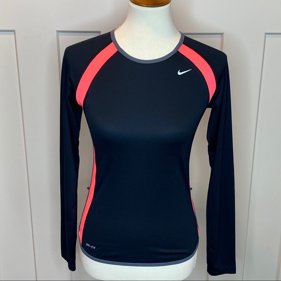 Nike Tops - Nike Dri-Fit long sleeve workout top size xs